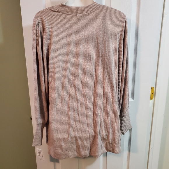 Beige cardigan - Picture 4 of 7